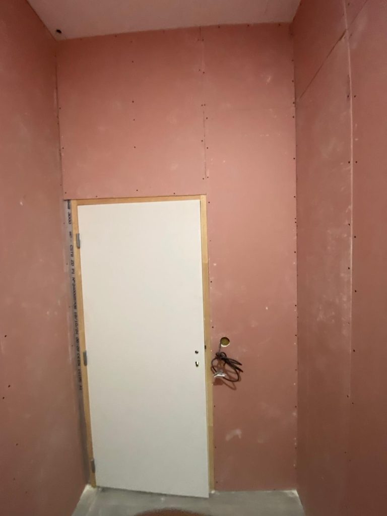 PHOTO-2025-06-26-20-30-39(2)